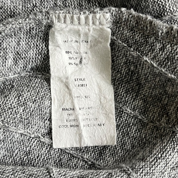 Women's Super Cute Pullover Sweater - Picture 8 of 8